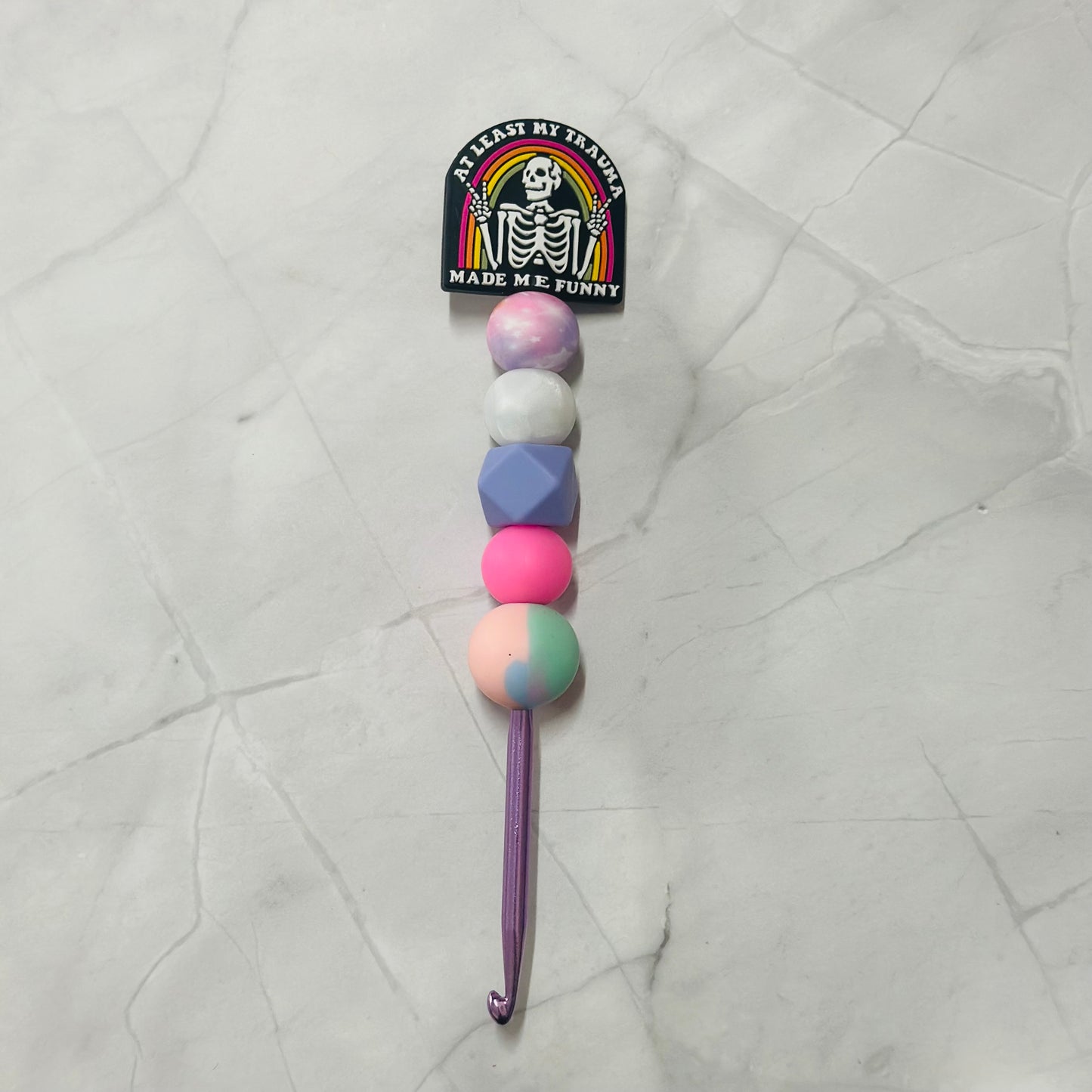 Silicone Bead ergonomic Crochet hook - 3mm - 5.5mm - Trauma makes you funny