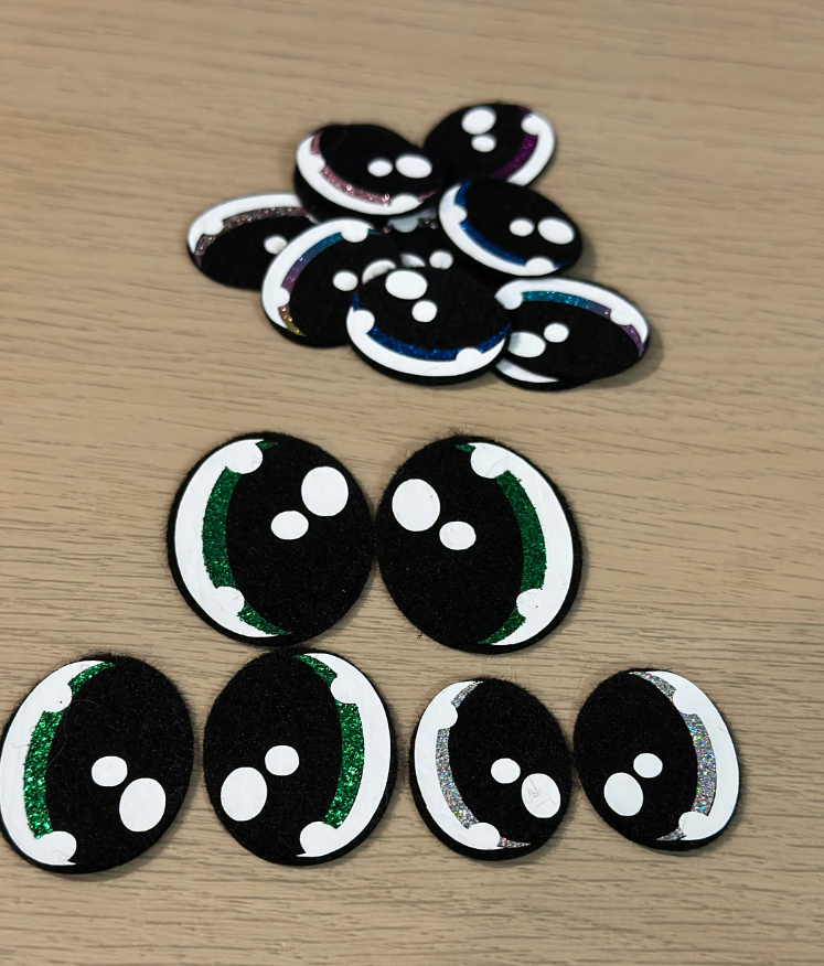 Cutesy Oval Felt eyes - 8 Pairs ( new pack size) - Mystery mix Colours
