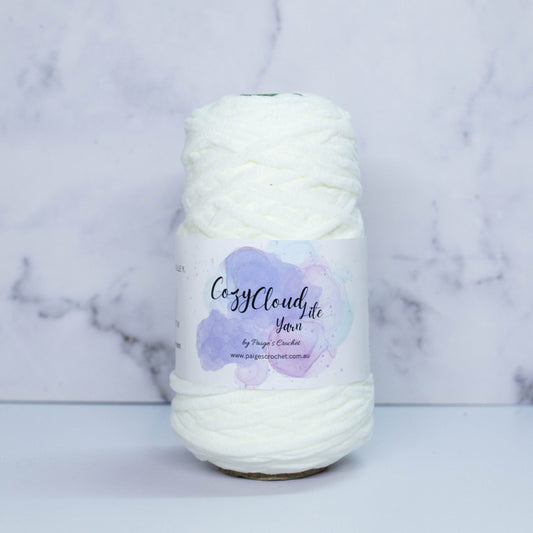 Cozy Cloud Lite Yarn - 01 Buttercream ( Cream)