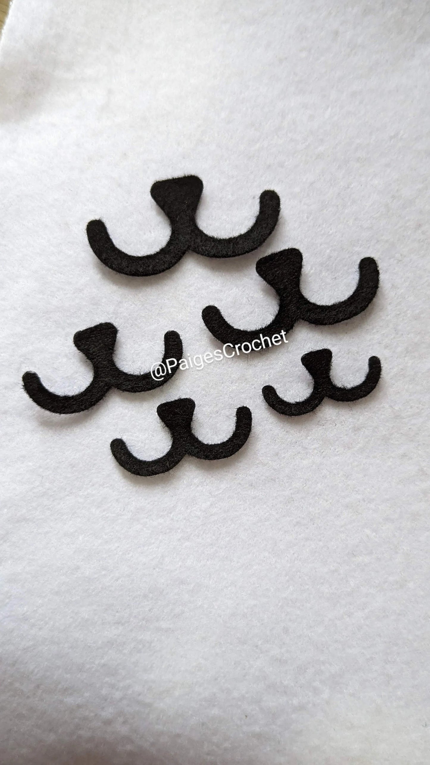 Animal Felt Mouth/nose | 10pk | Sizes 2.5cm to 4.5cm