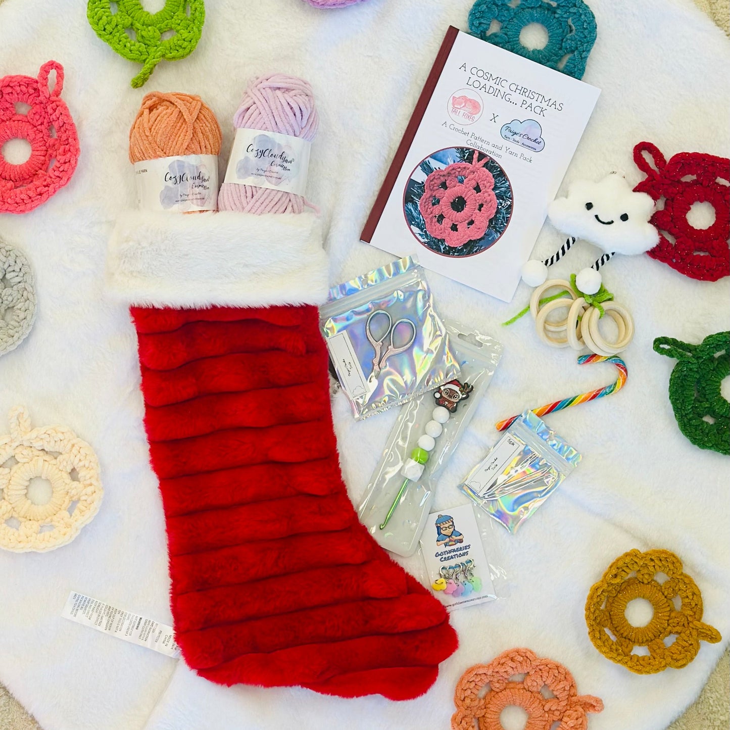 christmas themed crochet pattern kit, perfect for gifting. Comes with chenille plush yarn.
