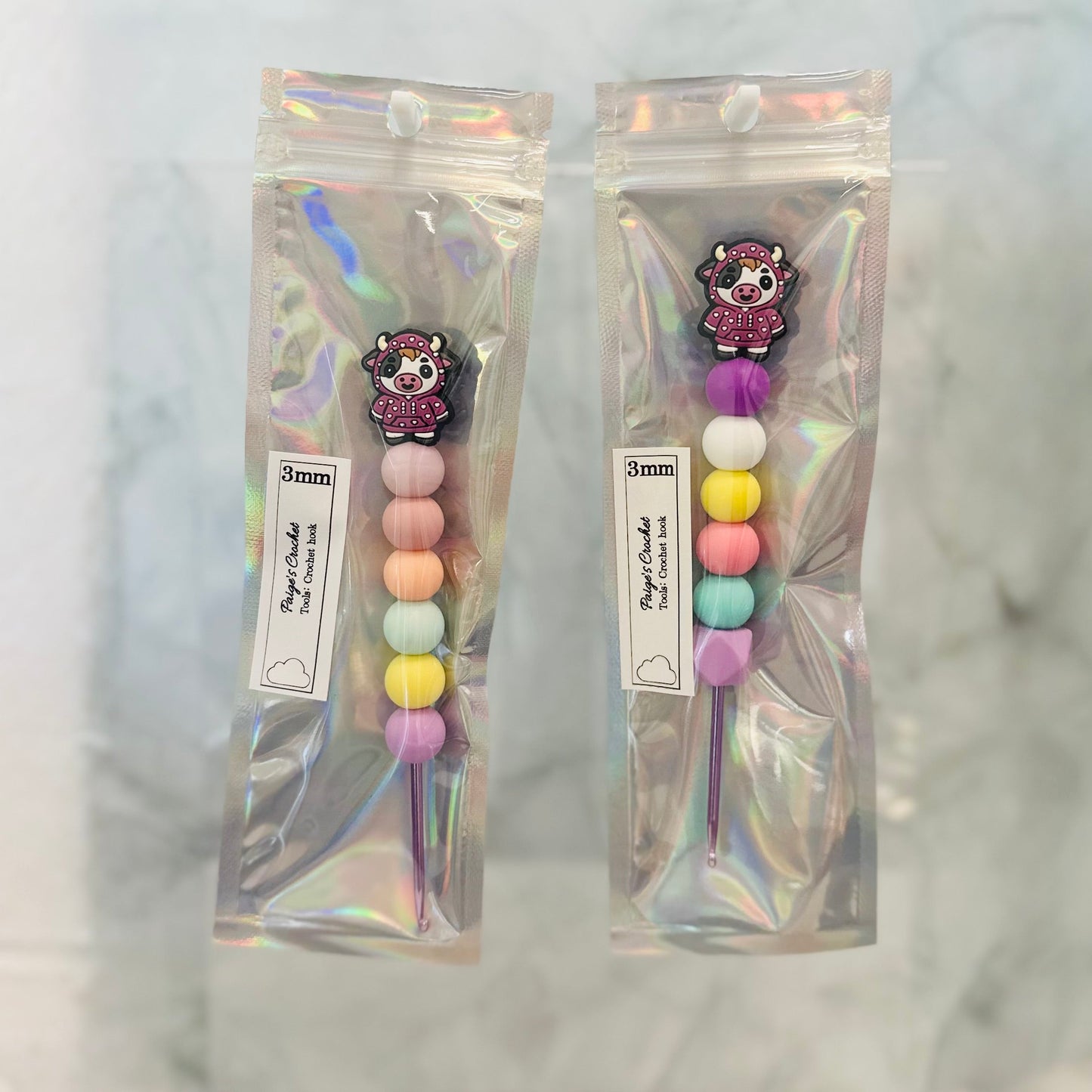 Silicone Bead ergonomic Crochet hook - 3mm - 5mm - Cozy Cows