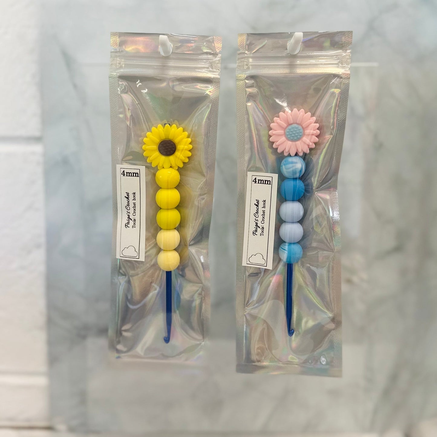 Silicone Bead ergonomic Crochet hook - 3mm - 5mm - Flower Garden