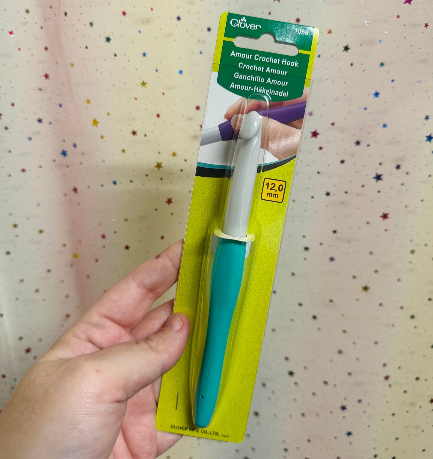 Clover Amour Crochet hook sizes 2mm-15mm