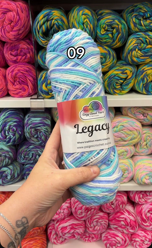Cozy Cloud Legacy - 100% Acrylic - 185g - R09