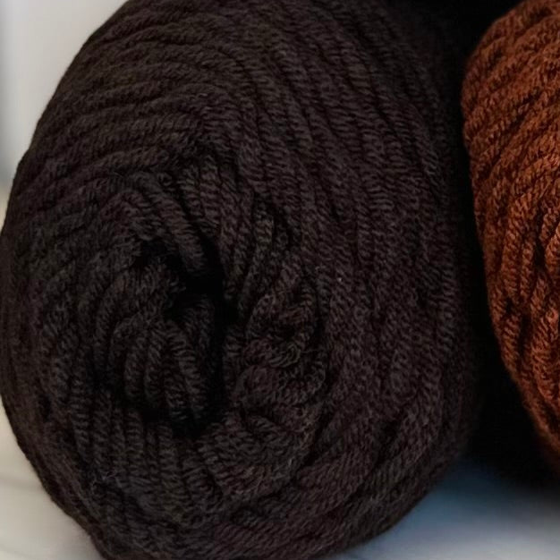 Cozy Cloud Legacy - 100% Acrylic - 185g - 16 ( Dark Brown )