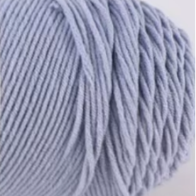 Cozy Cloud Legacy - 100% Acrylic - 200g - 15